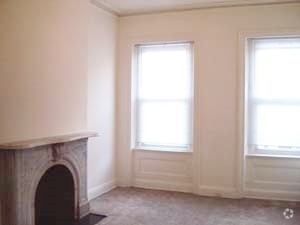 Building Photo - Renovated Two Bedroom in historic building Unit 3F Rental