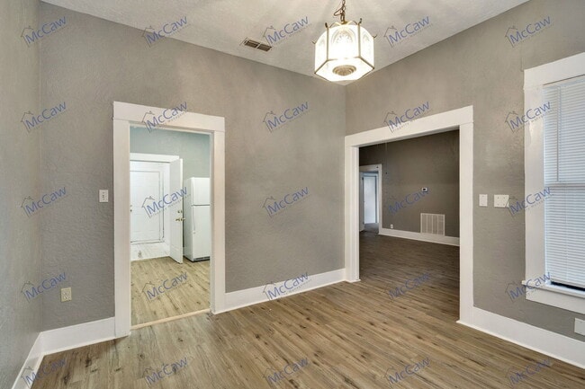 Photo - 2305 9th St