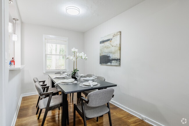 2BR 1BA - 900SF - Grand Lee Apartments