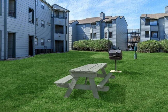 Photo - Rio Springs Apartments