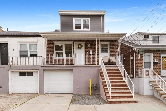 Building Photo - 38 Woodcliff Ave