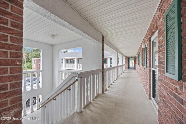1900 Knox McRae Dr Unit 205g