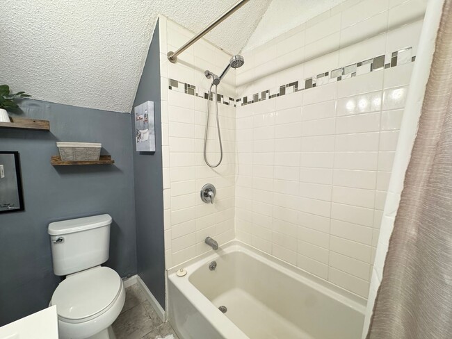 Photo - 23 Pond Lily Ave Apartamento Unidad 3rd Floor