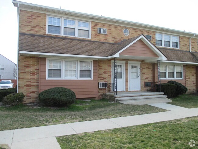 Building Photo - 5508 Suffolk Ct Unit 1 Rental