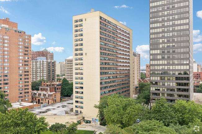 Building Photo - 3130 N. Lake Shore Drive