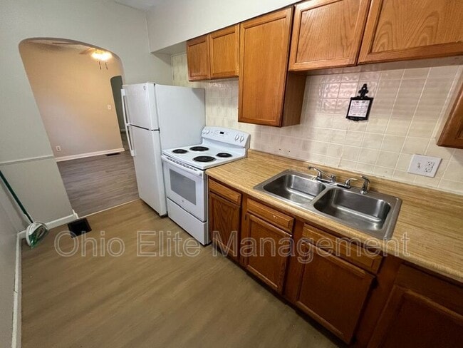 Photo - 397 S Chase Ave