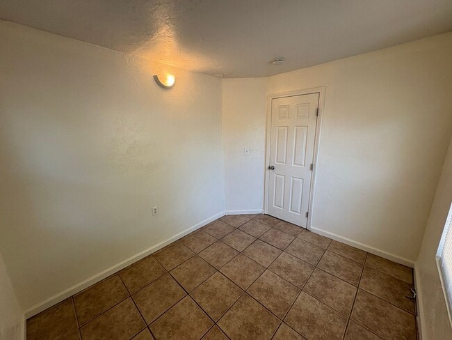 Photo - 1265 I St