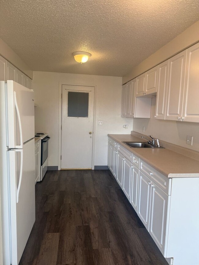 Photo - 700 1th SW 1-3 Unidad #2-A 423-AA