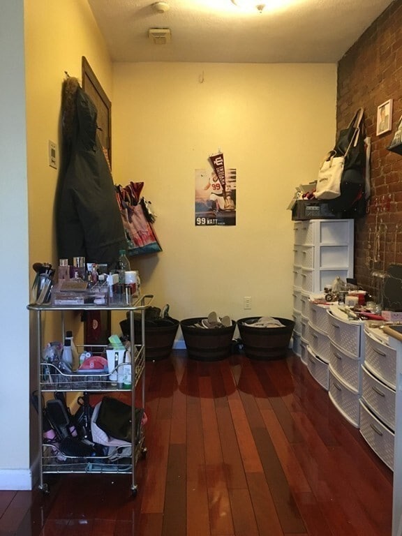 Photo - 84 Chandler St Unidad 8