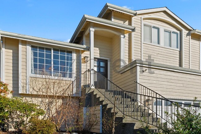 Photo - 8115 77th Ave NE