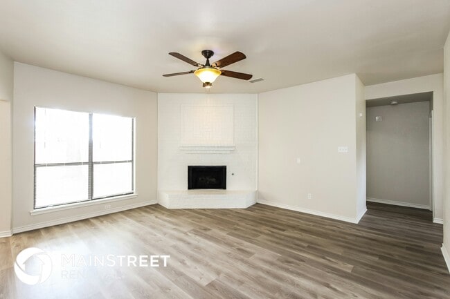 Photo - 9214 Chimneywood Dr