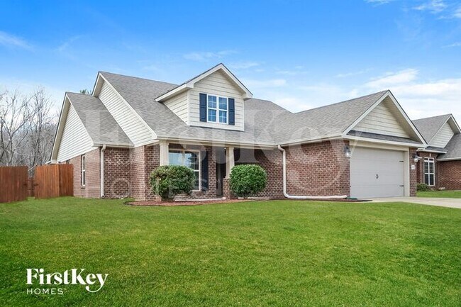 Photo - 460 River Crest Dr N