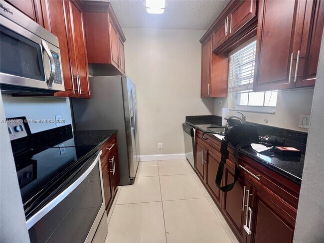 Photo - 660 Cypress Club Way Condo Unit G11