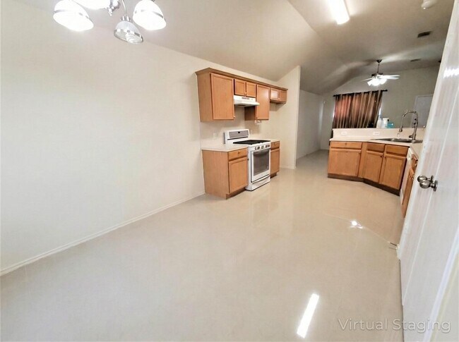 Photo - 12406 Magnolia Canyon