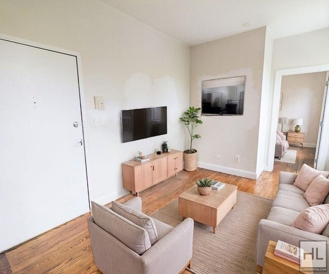 Photo - Fifth Avenue Unit 4B