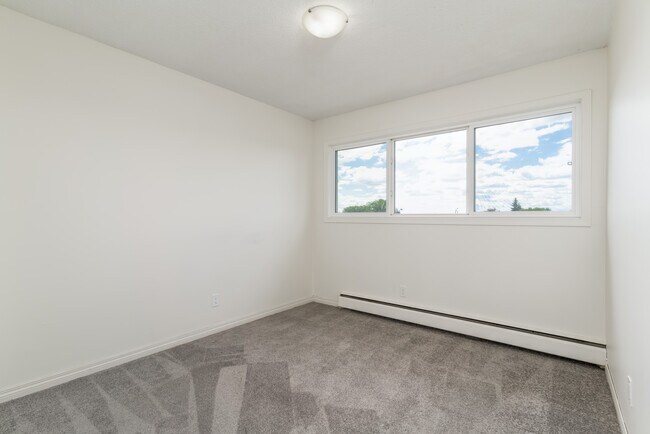 Photo - Monterey Pointe