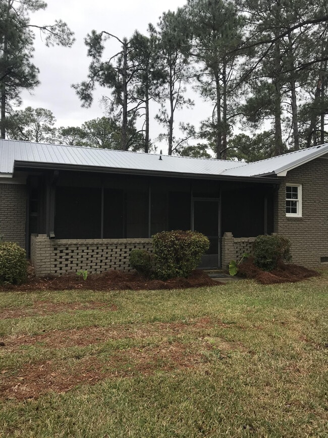 1802 Dawson Rd