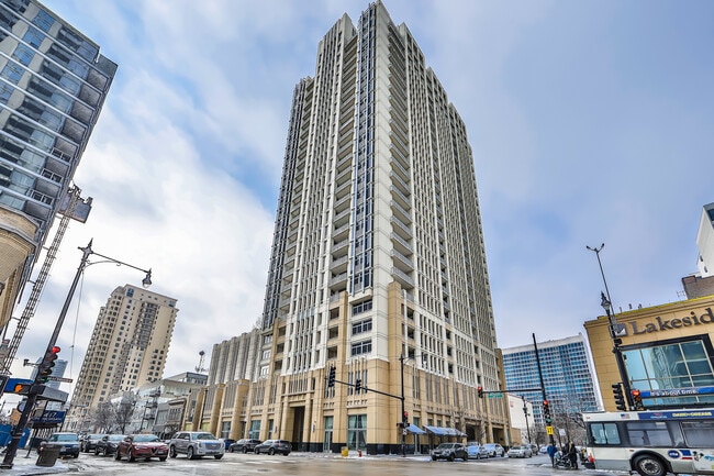 Building Photo - 1400 S Michigan Ave Unit 812