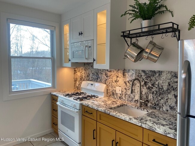 Photo - 9 Hone St