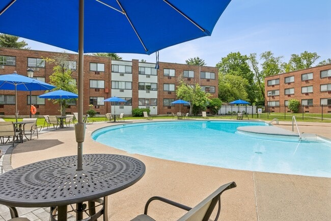 Eagle Rock Apartments at West Hartford