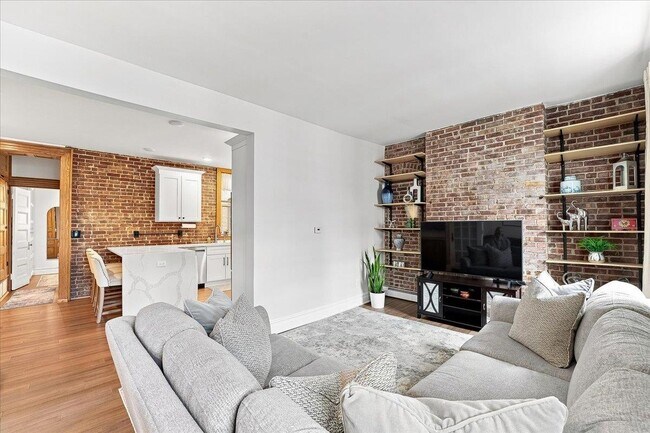 Photo - 708 Willow Ave Unit 4B