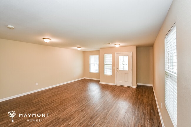 Photo - 124 Belle Haven Dr