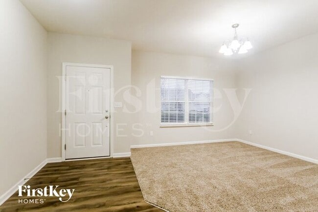 Photo - 7715 Firecrest Ln