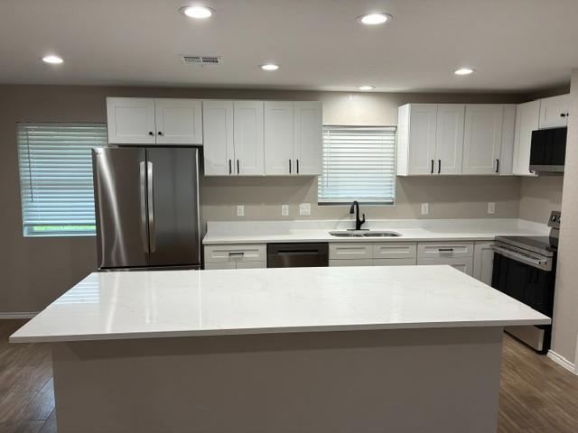 Photo - 256 Glenbrook Dr