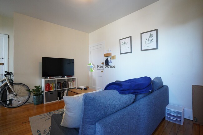 Photo - 1216 Commonwealth Ave Unit 8 COPY