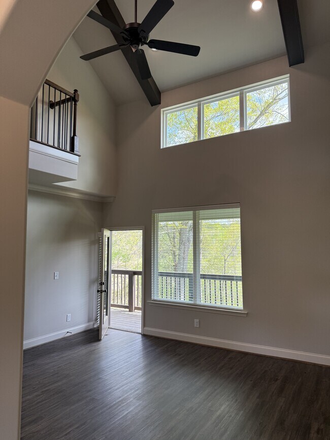 Photo - 4429 65th St