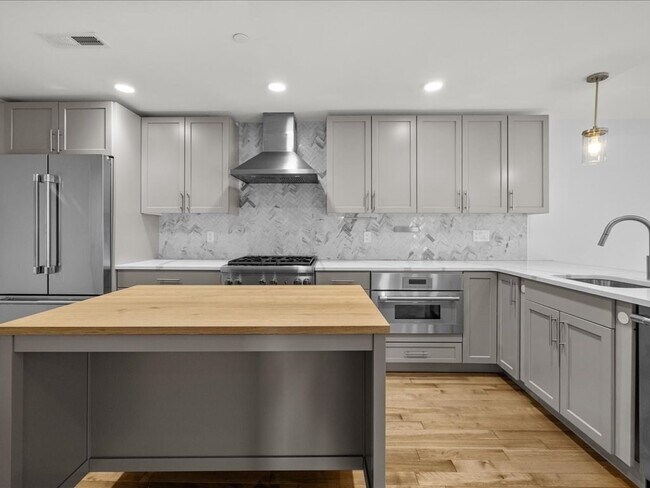 Photo - 50 Hichborn St Unit 506