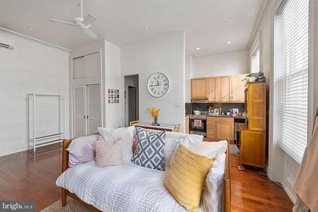Photo - 1810 Spruce St Unit 3F