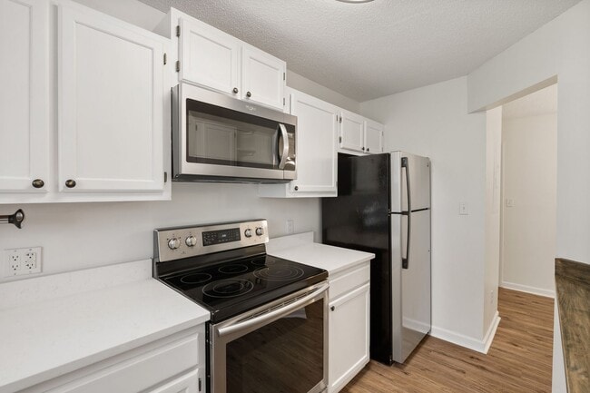 Photo - Nice 1 bedroom 2nd floor condo in SW Durham!