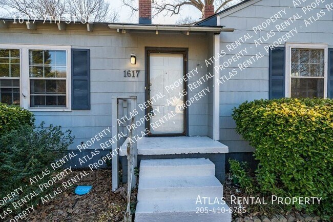 Photo - 1617 7th St SE