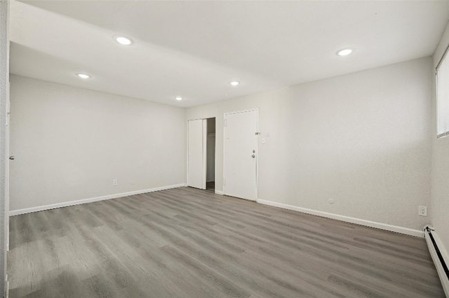 Photo - 1302 W Albanus St Unit 1