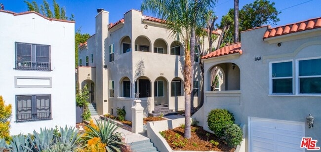 Building Photo - 850 Serrano Pl Rental