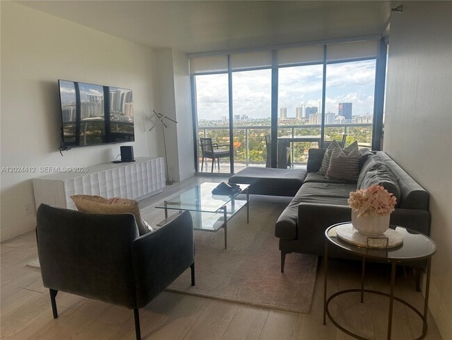 Photo - 3640 Yacht Club Dr Unidad 1403