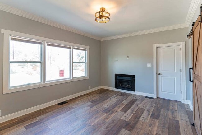 Photo - 7359 W Barry Ave Unit 1