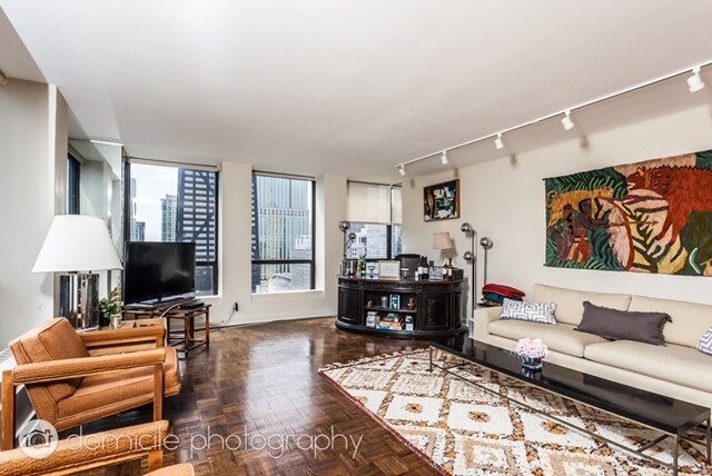 Photo - 260 E Chestnut St Unit 3201