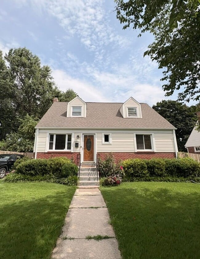 Photo - 13520 Grenoble Dr