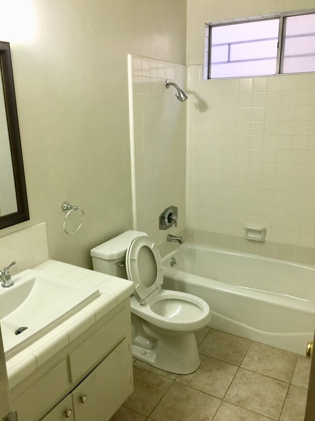 Photo - 1400 Brockton Ave