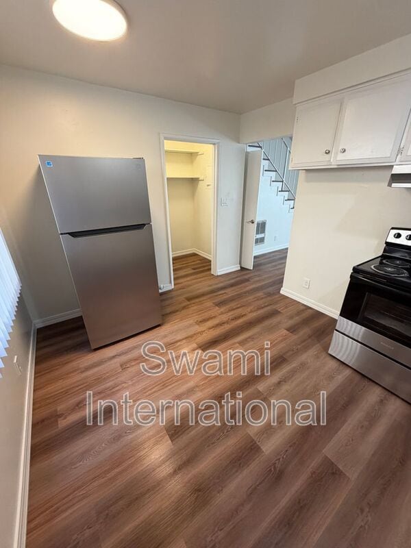 Photo - 1707 W 144th St Unit 2