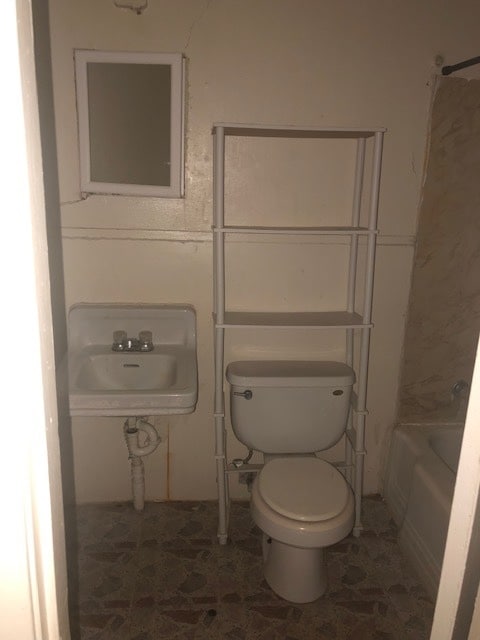 Photo - 713 W 75th St