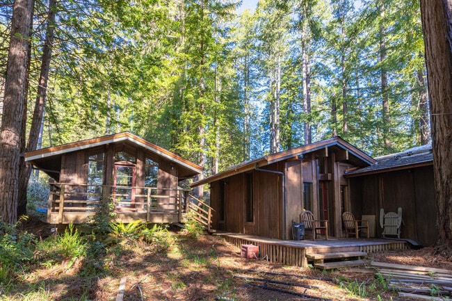 Photo - 22000 Timber Cove Rd