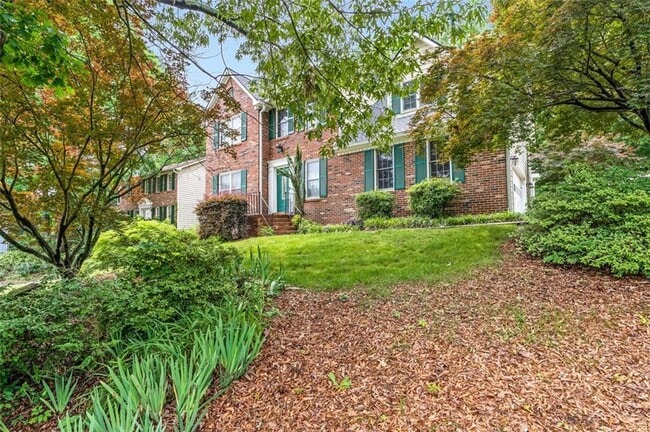 Photo - 1880 Meadowchase Ct