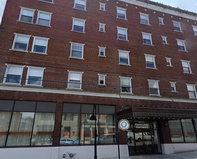 Building Photo - 116 E Pitt St