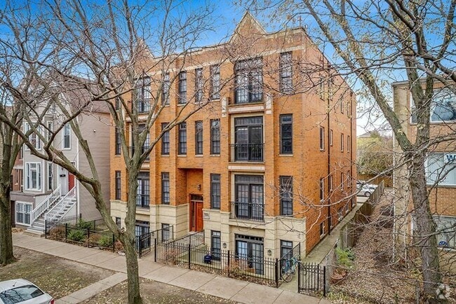 Building Photo - 3112 N Racine Ave Rental
