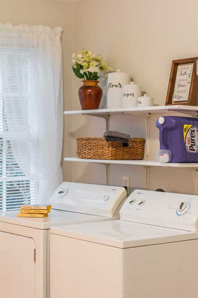 Photo - 1022B Druid Cir