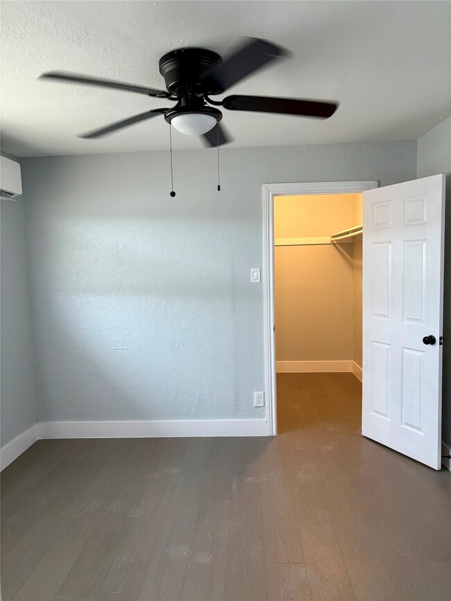 Photo - 1125 Ann St Unidad 11