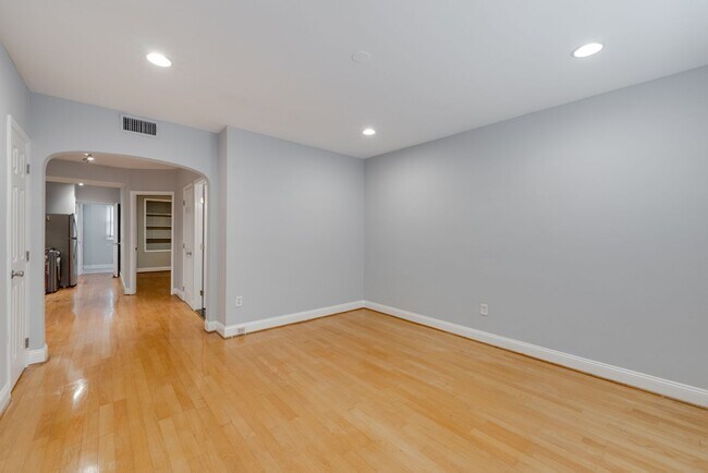 Photo - Updated Brentwood 2BR/1BA Condo with Bright, Open Living